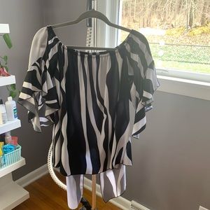 Black and white off the shoulder boutique shirt